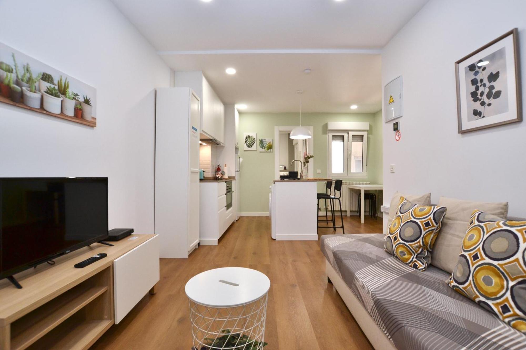 Apartamento Bonito Piso En Centro De Oviedo. Rosal 36